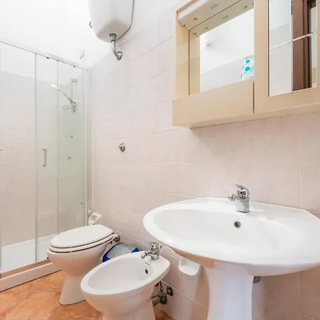 Casa Ella Апартаменты Порто-Пино